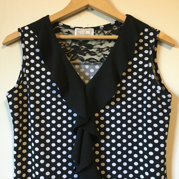 Rockabilly Made in Canada Polka Dot Ruffle and Lace Sleeveless Blouse - Picture 3 of 13